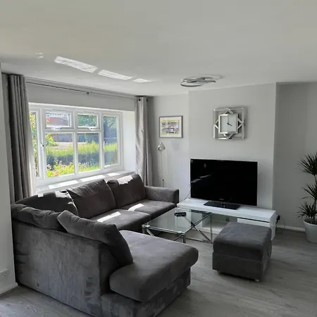 Oxford, 2 Bedroom Private Flat With Parking Buitenkant foto