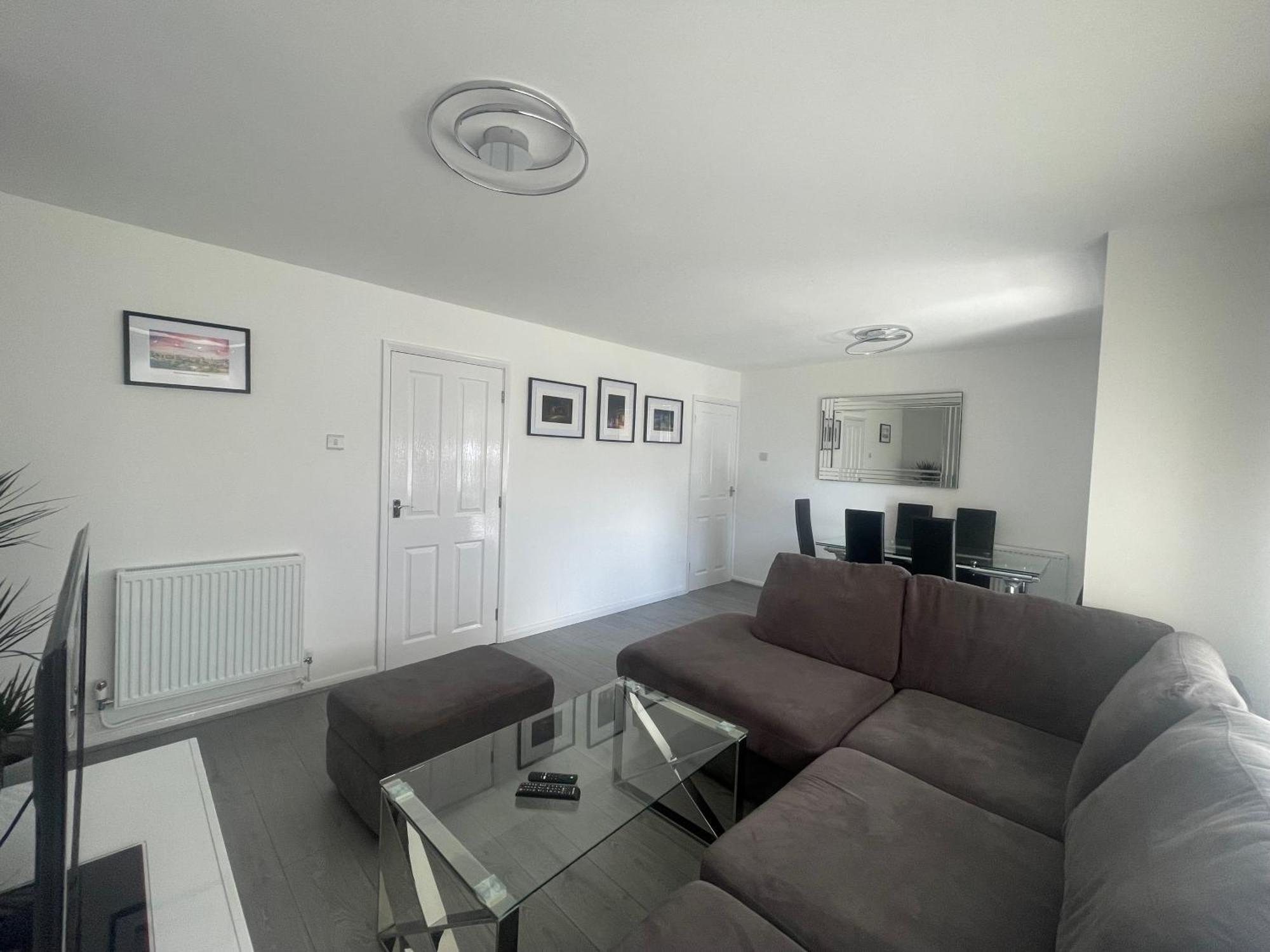 Oxford, 2 Bedroom Private Flat With Parking